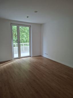 تصویر 3 Zimmer / 70,02 m² – 3-Raum-Wohnung - Hoyerswerdaer Str. 37, 01. OG - WBS erforderlich!