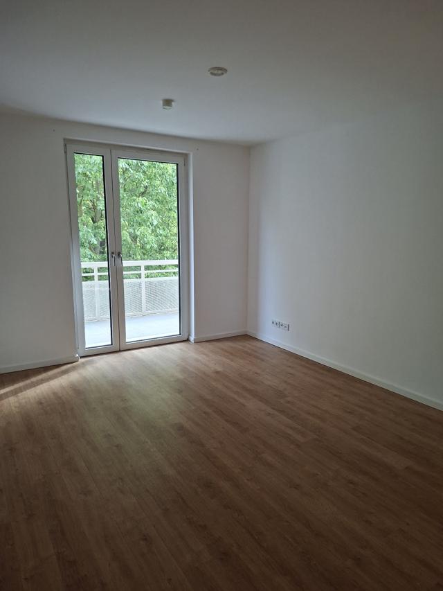 تصویر 3 Zimmer / 70,02 m² – 3-Raum-Wohnung - Hoyerswerdaer Str. 37, 01. OG - WBS erforderlich!