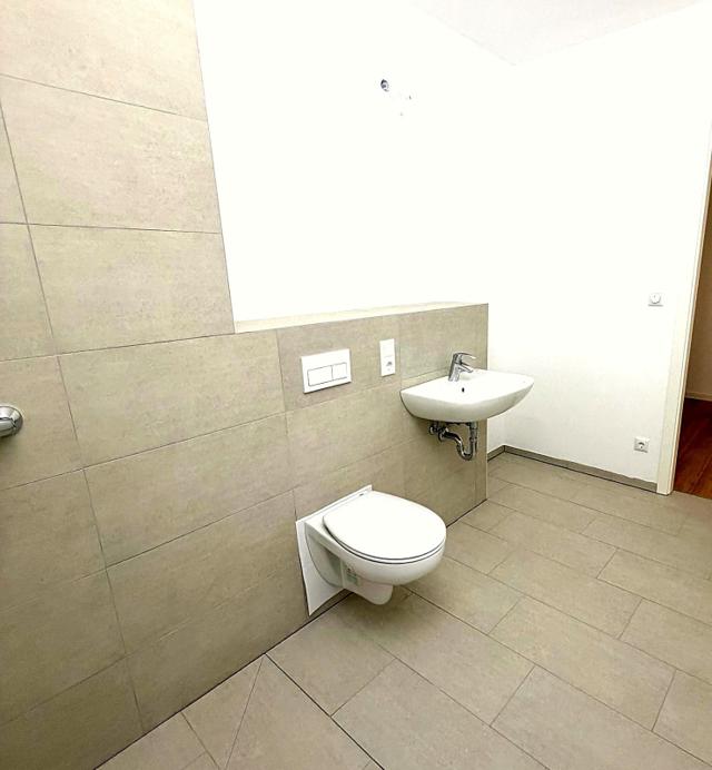 تصویر 3 Zimmer / 74,72 m² – Helle 3-Zimmer-Wohnung mit Balkon. WBS 160/180/220 erforderlich!