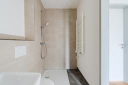 تصویر 3 Zimmer / 77,12 m² – WBS 140 mit besonderem Wohnbedarf erforderlich, Erstmieter gesucht!