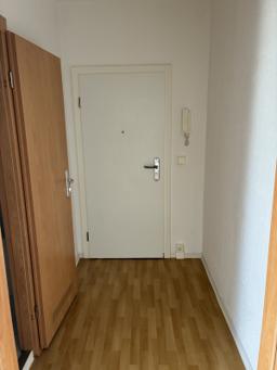 تصویر 1 Zimmer / 32,63 m² – gemütliche 1-Zimmerwohnung in der Neue Grottkauer Straße 40