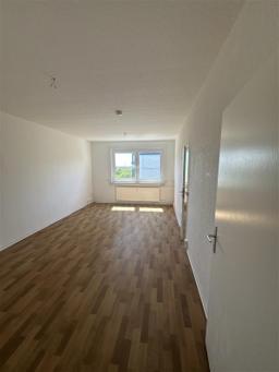 تصویر 2 Zimmer / 53,06 m² – Schönefelder Chaussee 219, 5. OG mitte