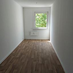 تصویر 4 Zimmer / 84,79 m² – Schöne 3-Raum-Wohnung, Maxie-Wander-Str. 4 - 03. OG (4. Etage ohne Fahrstuhl)
