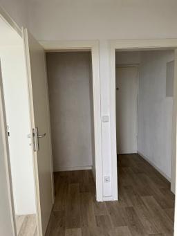 تصویر 2 Zimmer / 47,24 m² – gemütliche Wohnung mit Weitblick, Springbornstr. 38, 11.G LI