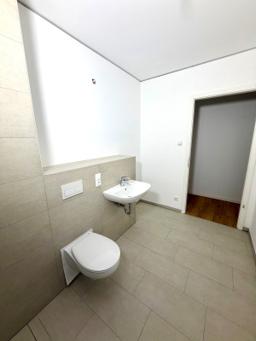 تصویر 3 Zimmer / 72,28 m² – 3‑Zimmer‑Wohnung im Erdgeschoss mit Dusche! WBS 140 erforderlich