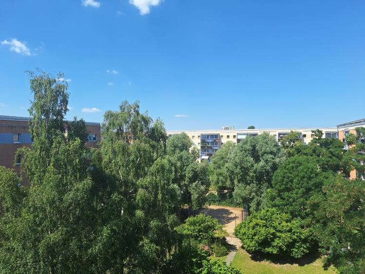 تصویر 2 Zimmer / 68,09 m² – Große 2-Raum-Wohnung mit Balkon