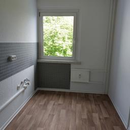 تصویر 4 Zimmer / 84,79 m² – Schöne 3-Raum-Wohnung, Maxie-Wander-Str. 4 - 03. OG (4. Etage ohne Fahrstuhl)