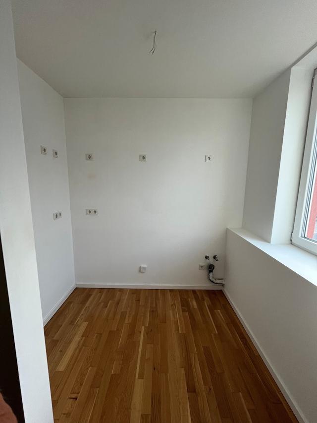 تصویر 2 Zimmer / 46,78 m² – Süße 2 Zimmer-Wohnung mit separater Küche und Balkon!