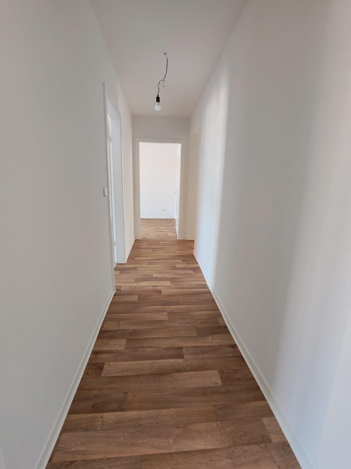 تصویر 2 Zimmer / 70,51 m² – Schöne 2 Zimmer Altbauwohnung direkt am S-Bahnhof Mahlsdorf