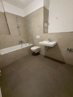 تصویر 4 Zimmer / 84,46 m² – Ihr Traumzuhause: 4 Zimmer mit Gäste-WC, Badewanne & Balkon