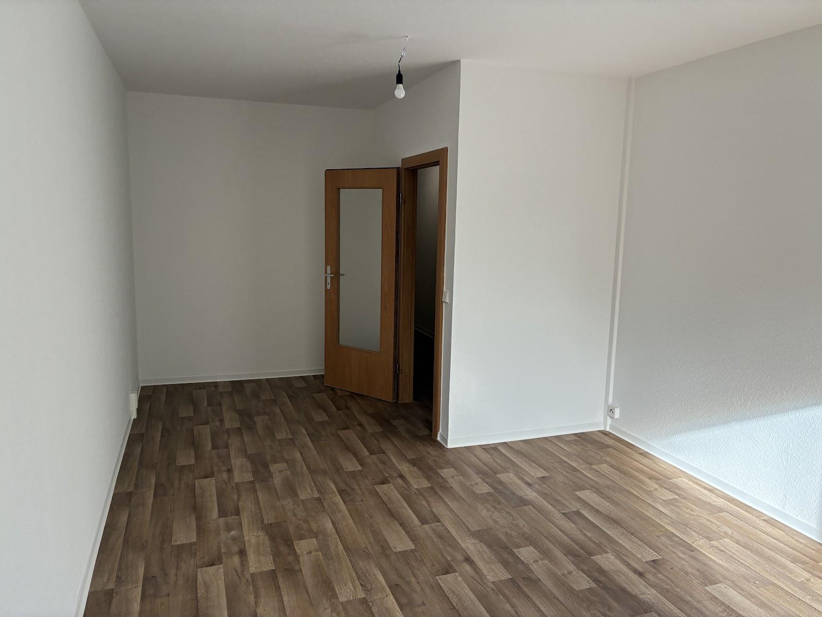 تصویر 1 Zimmer / 39,23 m² – gemütliche 1-Zimmer Erdgeschosswohnung in der Nossener Straße 75 (NUR MIT WBS!)