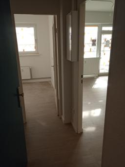 تصویر 1 Zimmer / 33,35 m² – Töpchiner Weg 180, 1.G LI