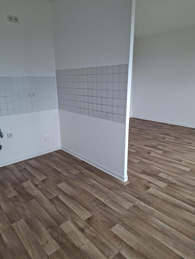 تصویر 1 Zimmer / 32,58 m² – Etkar-Andre-Straße 21, 4.G MI
