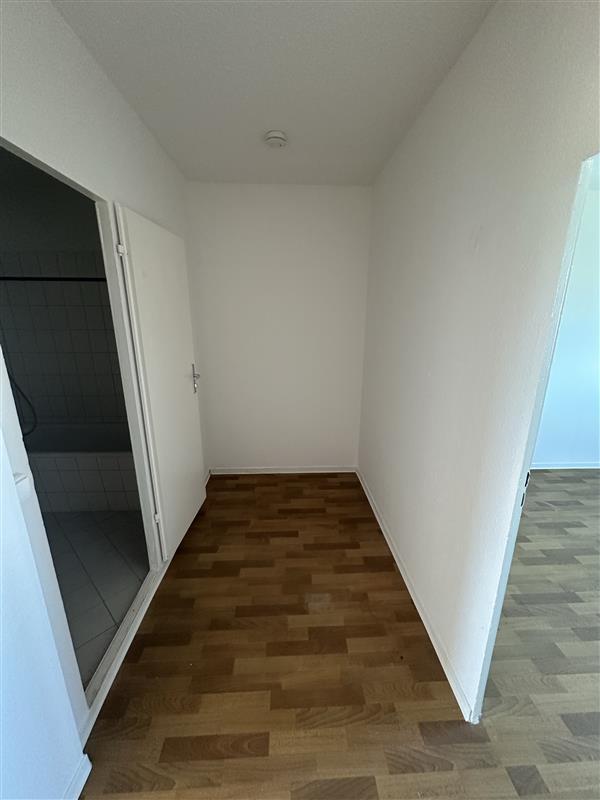 تصویر 2 Zimmer / 53,06 m² – Schönefelder Chaussee 219, 5. OG mitte