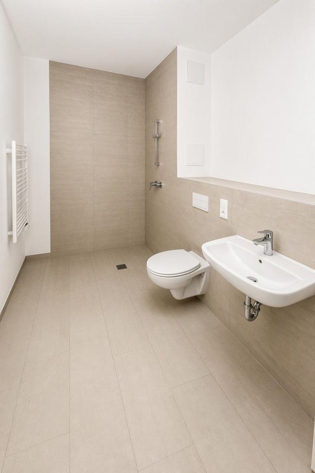 تصویر 2 Zimmer / 60,05 m² – Erstbezug im Neubau mit einem WBS 220