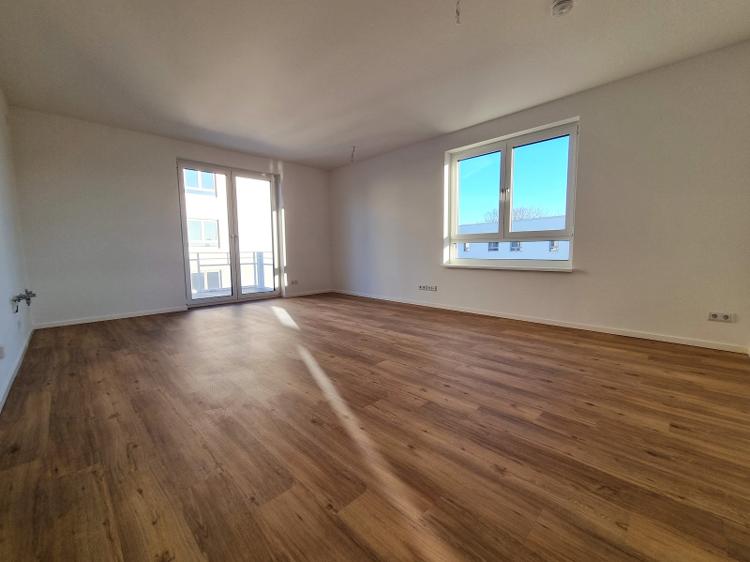 تصویر 3 Zimmer / 81,91 m² – Große Zimmer, Wannenbad und Abstellraum im grünen Buckow!