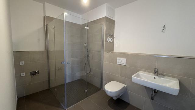 تصویر 2 Zimmer / 52,82 m² – Ankommen & Aufatmen: Ihr Neubau-Zuhause in Buckow! 2 Zimmer über 50m² mit WBS 140!