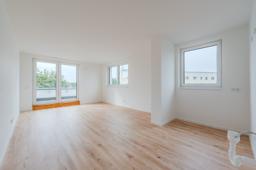 تصویر 4 Zimmer / 88,30 m² – Dachterrasse mit Badewanne und Gäste-WC in Treptow!