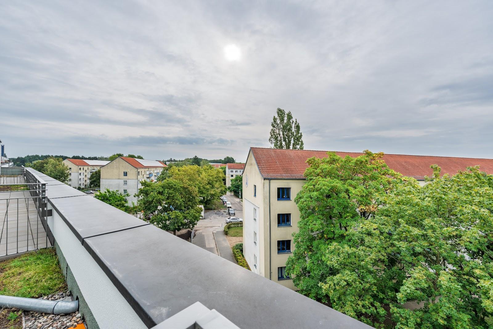 تصویر 4 Zimmer / 88,30 m² – Dachterrasse mit Badewanne und Gäste-WC in Treptow!