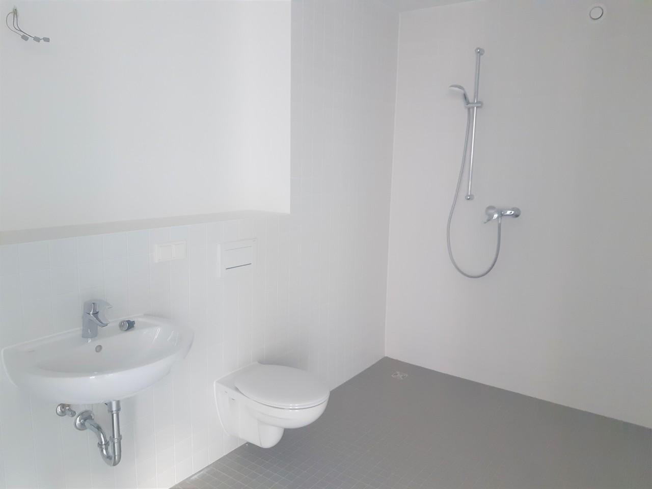 تصویر 2 Zimmer / 56,77 m² – Kienitzer Str. 26, 3.OG Nr. 4