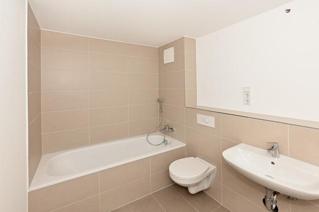 تصویر 3 Zimmer / 71,28 m² – Weißenhöher Str. 75, 3.OG LI