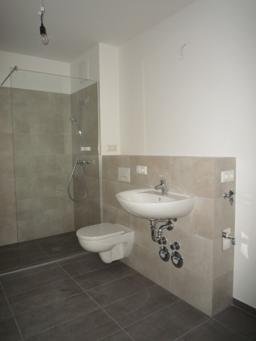 تصویر 2 Zimmer / 67,87 m² – schöne 2-Zimmer-Wohnung mit Terrasse in der Zossener Str. 151
