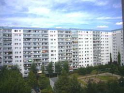 تصویر 4 Zimmer / 88,46 m² – Ihr neues Zuhause: Familiengerechte 4-Raum-Wohnung zum Renovieren nach eigenen Wünschen