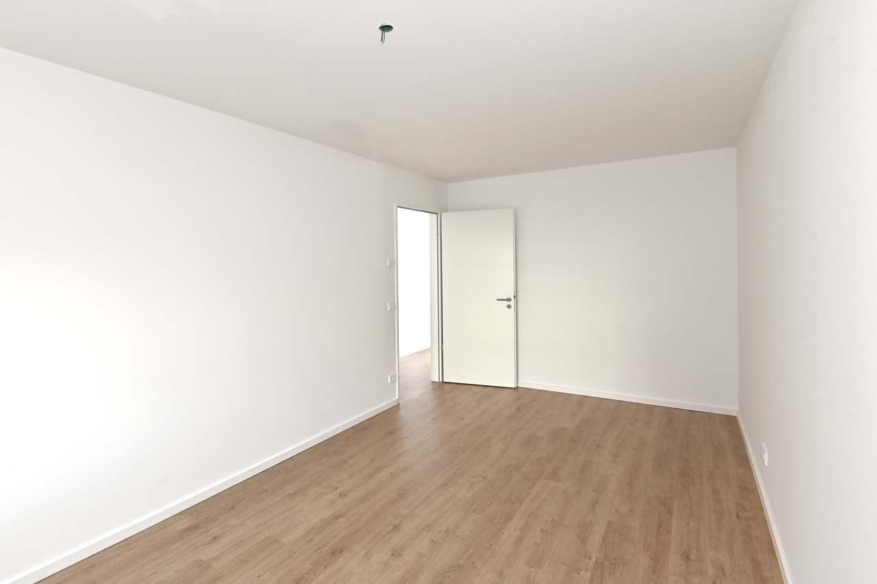 تصویر 4 Zimmer / 84,94 m² – Hoyerswerdaer Str. 39, 4-Raum-Wohnung im Erdgeschoss