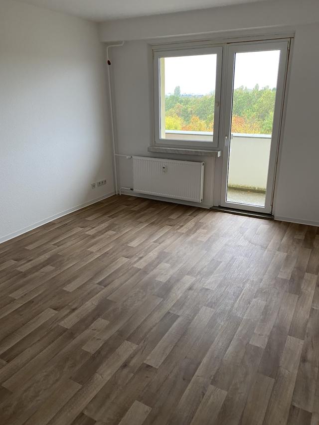 تصویر 1 Zimmer / 36,37 m² – Seniorenwohnung mit Duschbad und schickem Einbauschrank im Flur!