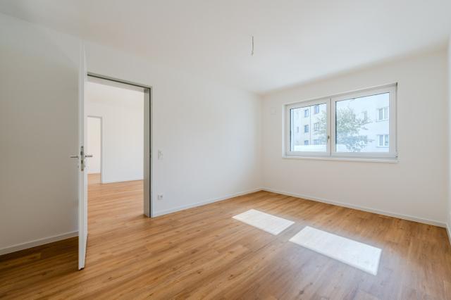 تصویر 3 Zimmer / 75,96 m² – Großzügige Wohnung im Erdgeschoss!