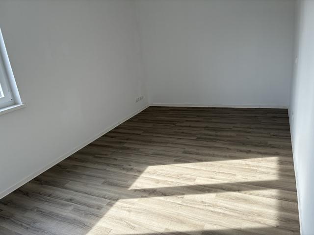 تصویر 4 Zimmer / 84,12 m² – Familienfreundliche 4-Zimmer-Neubauwohnung in der Mittenwalder Str. 10
