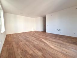 تصویر 3 Zimmer / 81,91 m² – Große Zimmer, Wannenbad und Abstellraum im grünen Buckow!