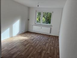 تصویر 1 Zimmer / 39,23 m² – gemütliche 1-Zimmer Erdgeschosswohnung in der Nossener Straße 75 (NUR MIT WBS!)