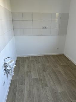 تصویر 2 Zimmer / 48,00 m² – Attraktive 2-Zimmer-Wohnung zum Wohlfühlen