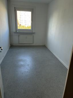 تصویر 3 Zimmer / 69,52 m² – Schönefelder Chaussee 205, 3. OG links