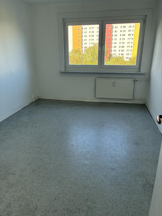 تصویر 3 Zimmer / 69,52 m² – Schönefelder Chaussee 205, 3. OG links