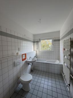 تصویر 4 Zimmer / 103,13 m² – Geräumig und Hell perfekt für Familien, Tiburtiusstr. 5, 2.G RE