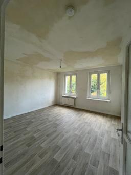 تصویر 2 Zimmer / 48,94 m² – Blick ins Grüne zum Selbstrenovieren, Wassermannstr. 86, 2.G LI